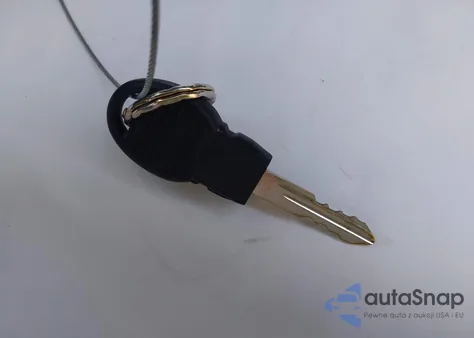 2018 Ram 1500 Slt 4X2 6'4 Box z USA, uszkodzony, nr VIN 1C6RR6GT4JS143143